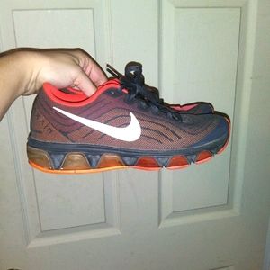 COPY - NIKE Air tennis shoes